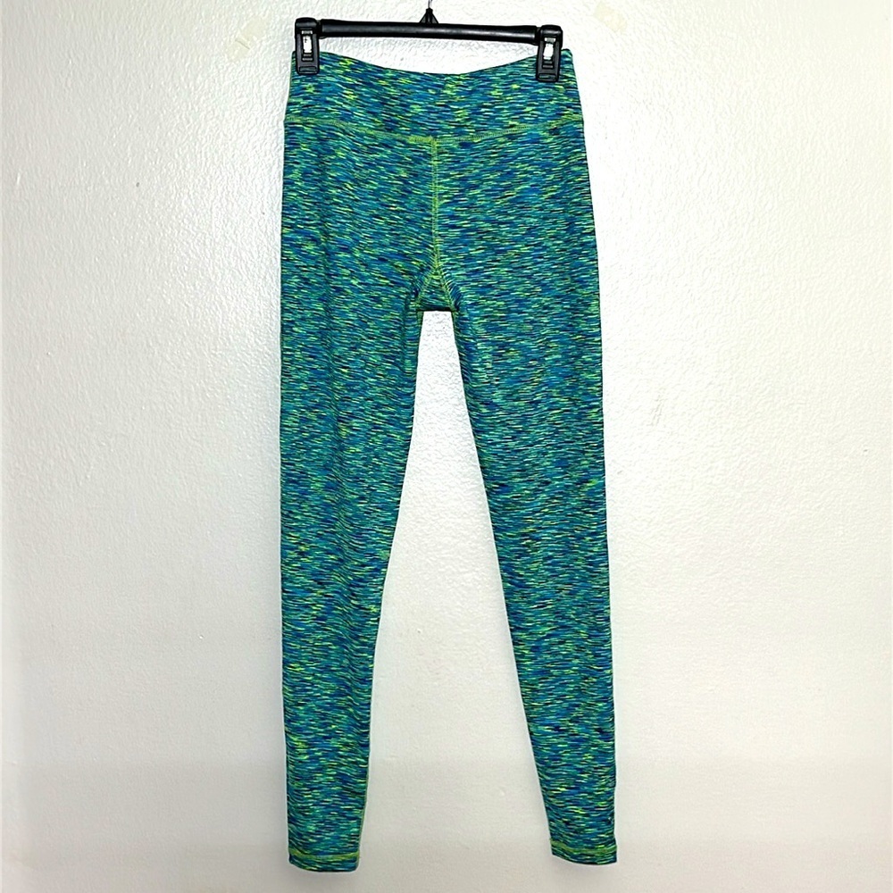 Dynamic Green and Blue Patterned Leggings - Picture 3 of 4